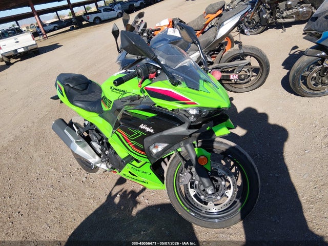 Salvage Kawasaki Ex500 Image
