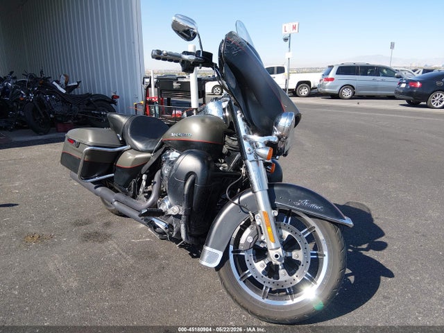 Salvage Harley-Davidson Flhtkl Image
