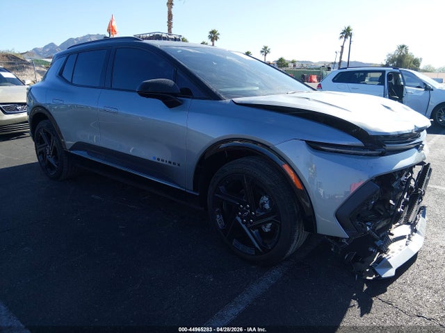 Salvage Chevrolet Equinox Image