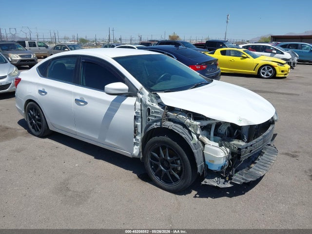 Salvage Nissan Sentra Image
