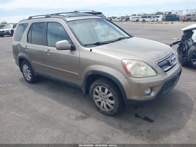 Salvage Honda CR-V Image