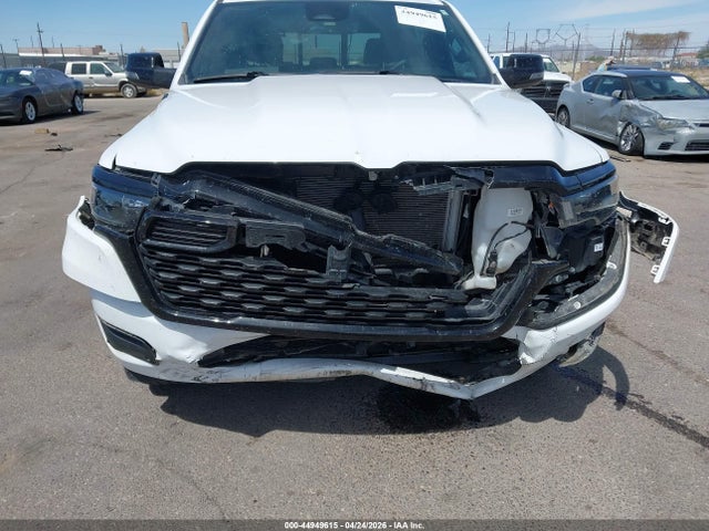 Ram 1500 Big Horn  4x4 5'7 Box