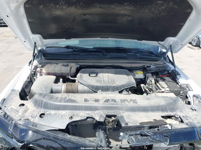 Ram 1500 Big Horn  4x4 5'7 Box