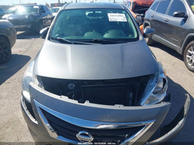 Nissan Versa 1.6 Sv