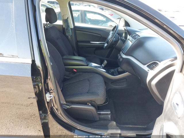 Dodge Journey Sxt