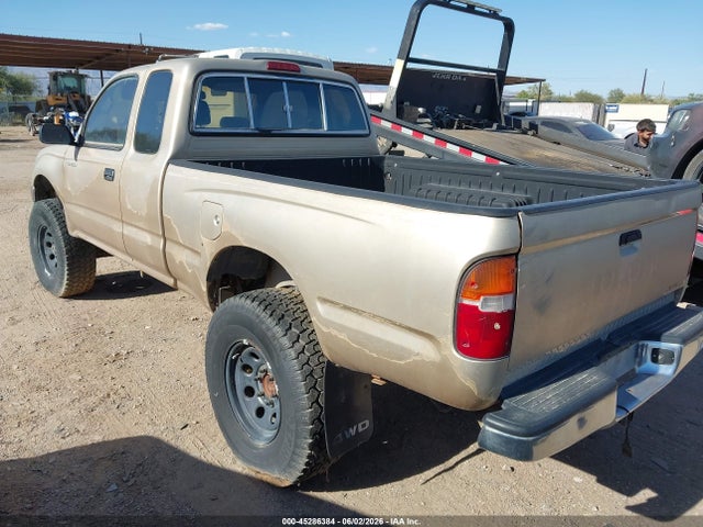 Toyota Tacoma Xtracab