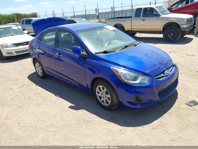 Salvage Hyundai ACCENT Image