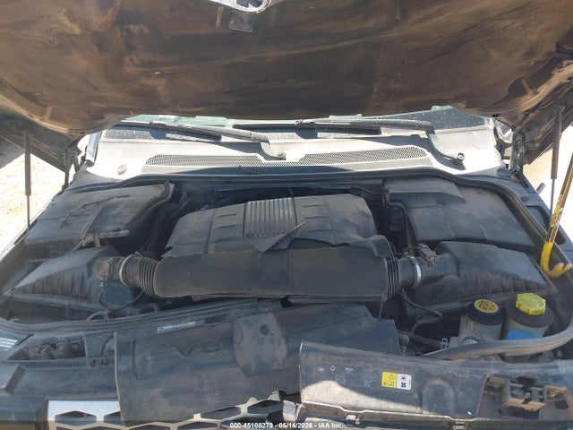 Land Rover LR4