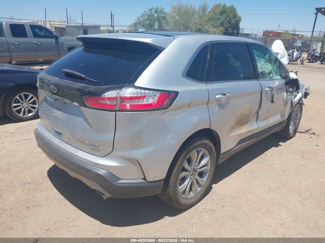 Ford Edge Titanium