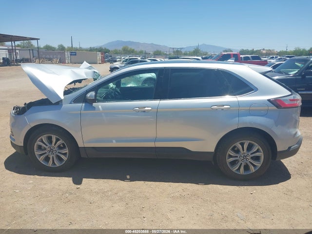Ford Edge Titanium