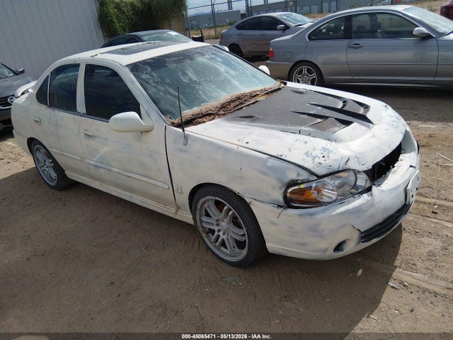 Salvage Nissan Sentra Image
