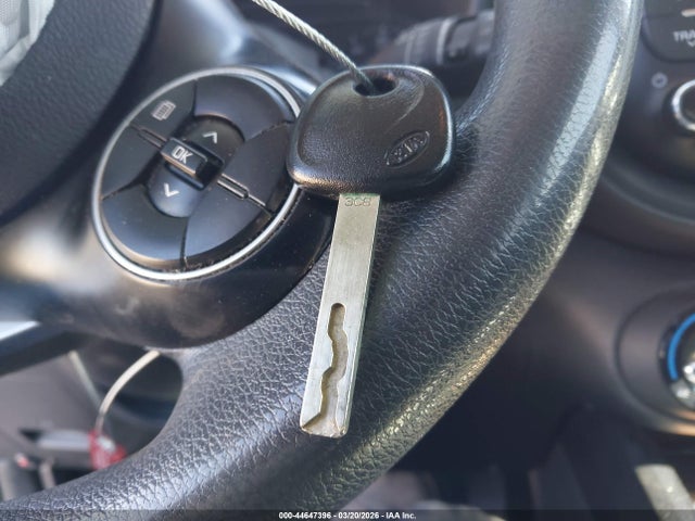 Kia Soul Lx