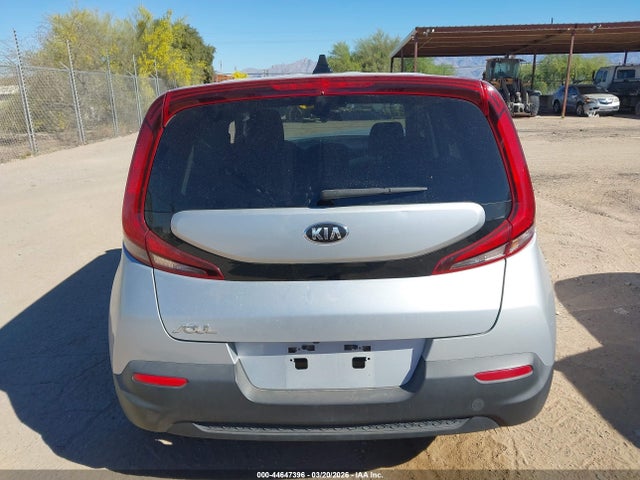 Kia Soul Lx