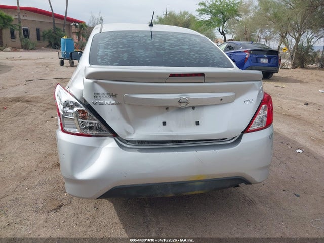 Nissan Versa 1.6 Sv