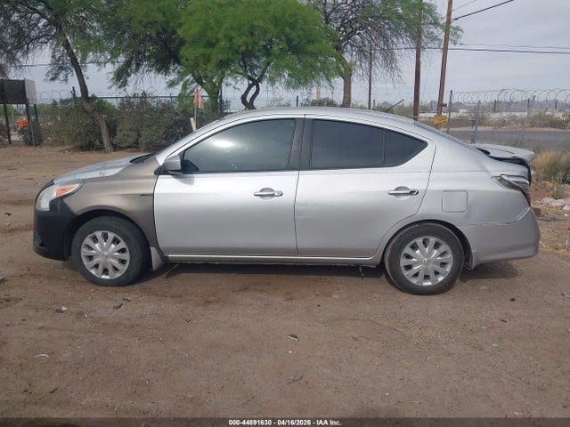 Nissan Versa 1.6 Sv