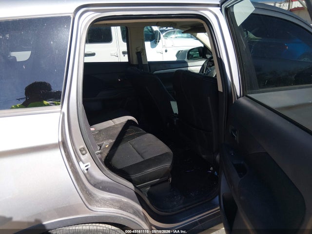 Mitsubishi Outlander Es
