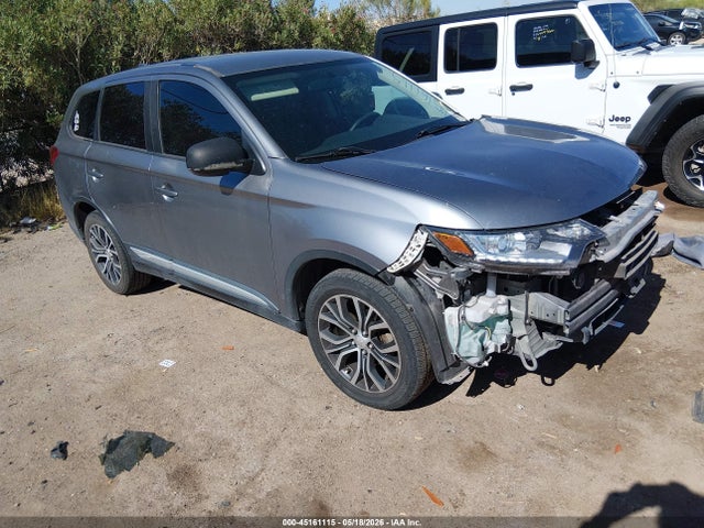 Salvage Mitsubishi Outlander Image