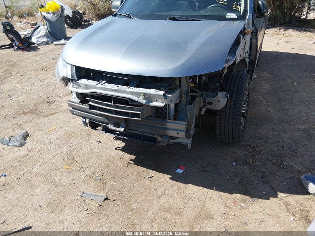 Mitsubishi Outlander Es
