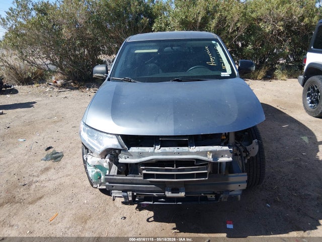 Mitsubishi Outlander Es
