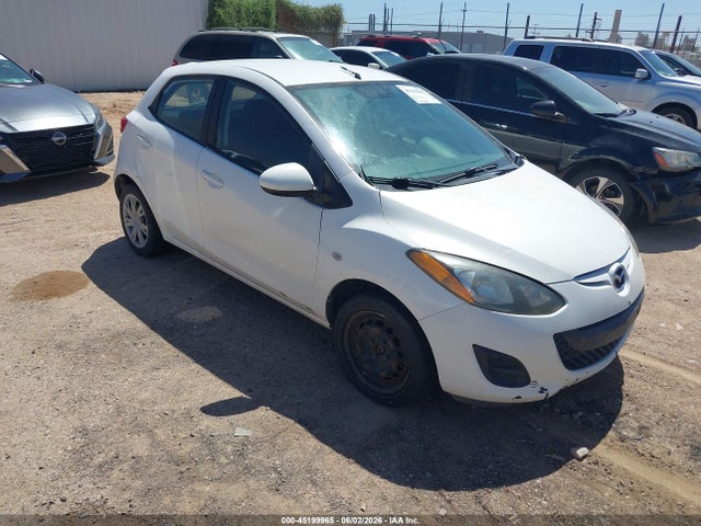 Salvage Mazda Mazda2 Image