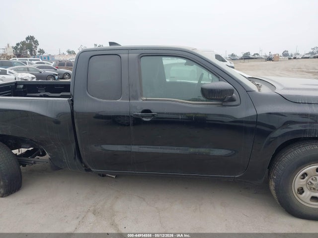 Nissan Frontier King Cab S 4x2