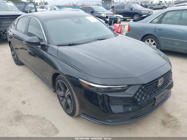 Salvage Honda Accord Image