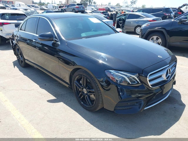 Salvage Mercedes-Benz E-Class Image