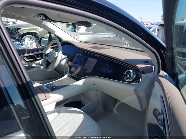 Mercedes-Benz EQS 4matic