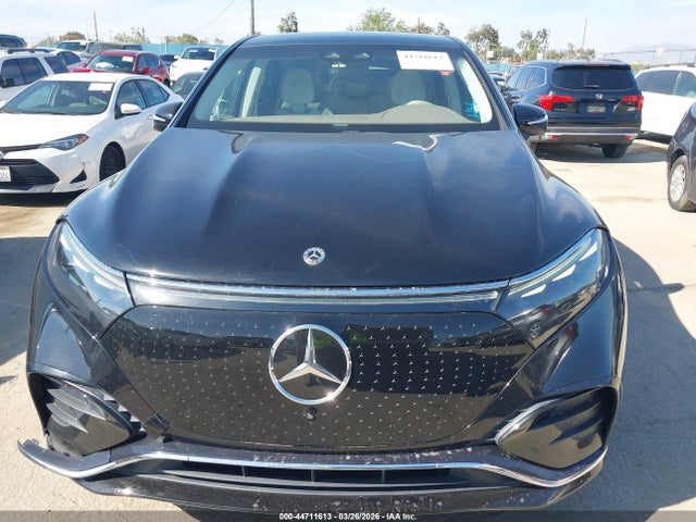 Mercedes-Benz EQS 4matic