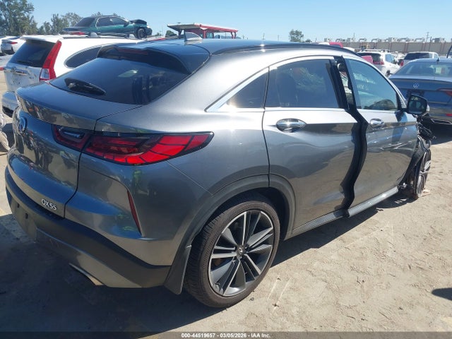 INFINITI Qx Luxe Awd