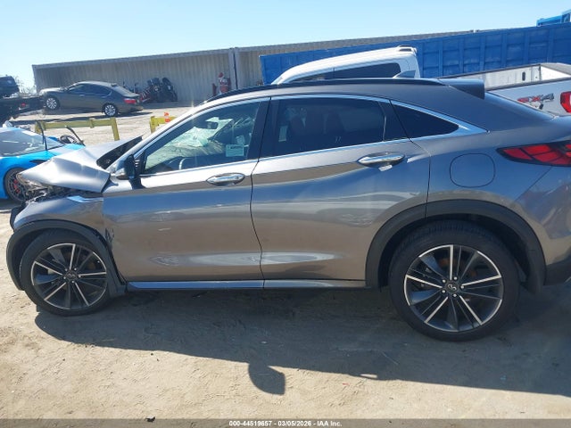 INFINITI Qx Luxe Awd