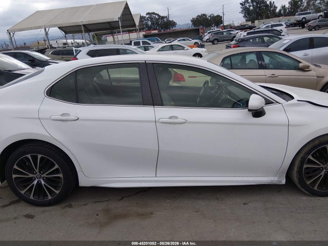 Toyota Camry Se