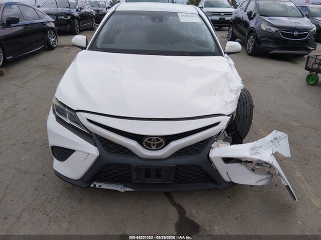 Toyota Camry Se