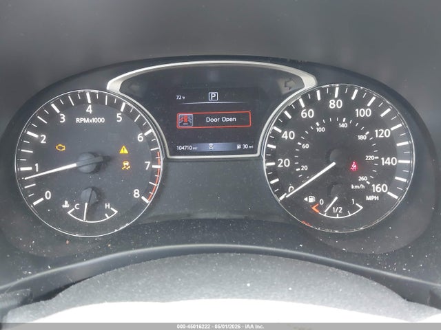 Nissan Pathfinder S 2wd