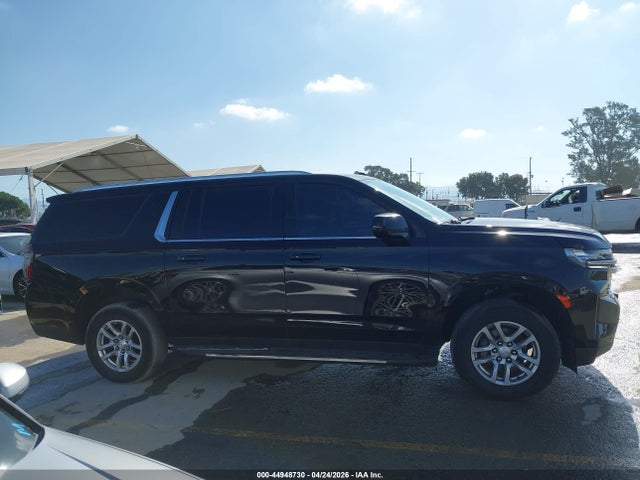 Chevrolet Suburban 2wd Lt