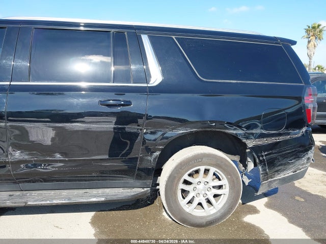 Chevrolet Suburban 2wd Lt