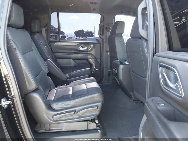 Chevrolet Suburban 2wd Lt