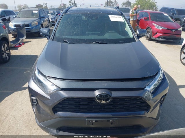 Toyota RAV4 Xle Premium
