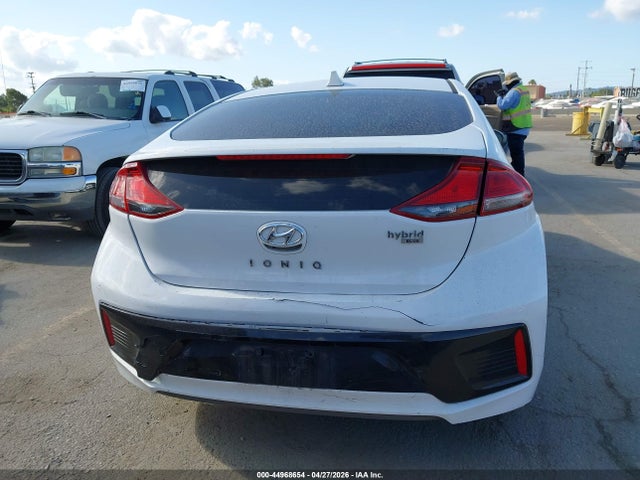 Hyundai Ioniq Blue