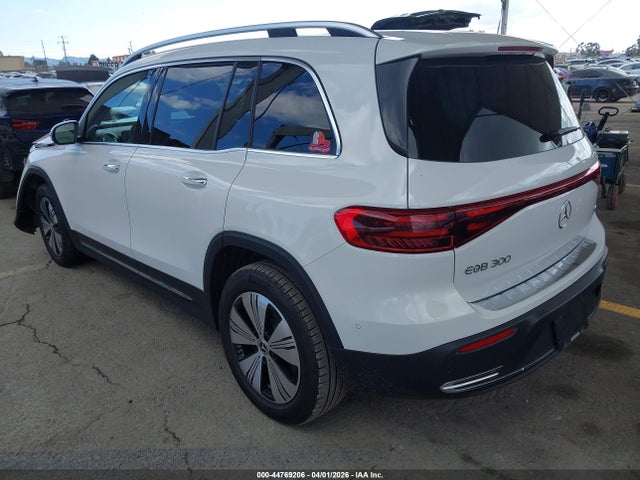 Mercedes-Benz EQB 4matic