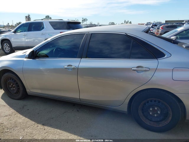 Toyota Camry Se