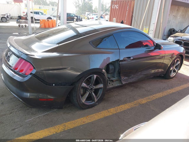 Ford Mustang V6