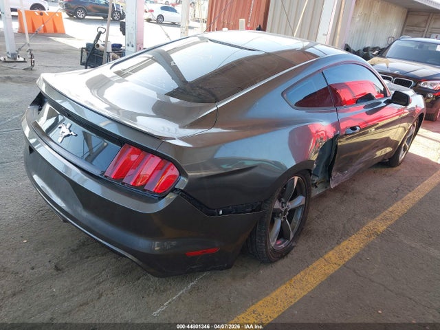 Ford Mustang V6