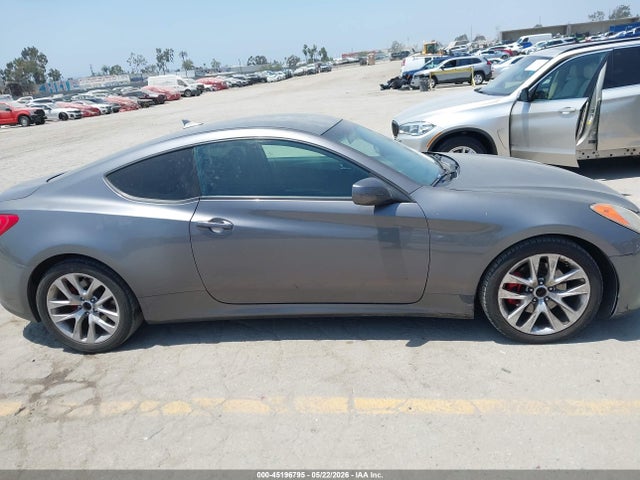 Hyundai Genesis 2.0t