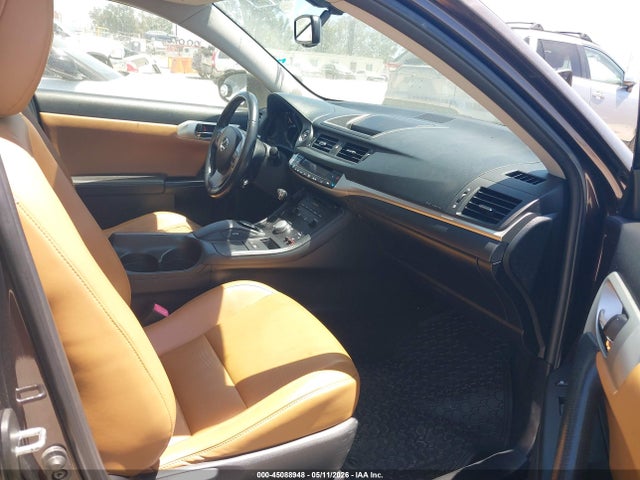 Lexus Ct Premium