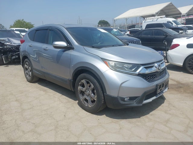 Salvage Honda CR-V Image