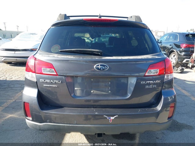 Subaru Outback 3.6r Limited