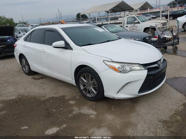 Salvage Toyota Camry Image
