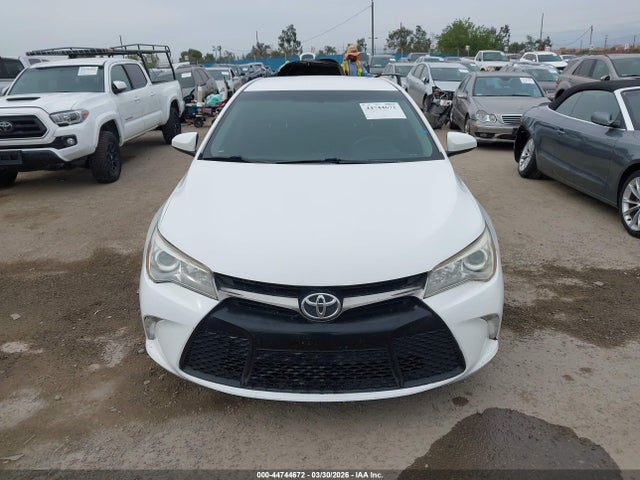 Toyota Camry Se