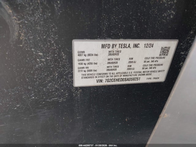 Tesla Cybertruck All-wheel Drive